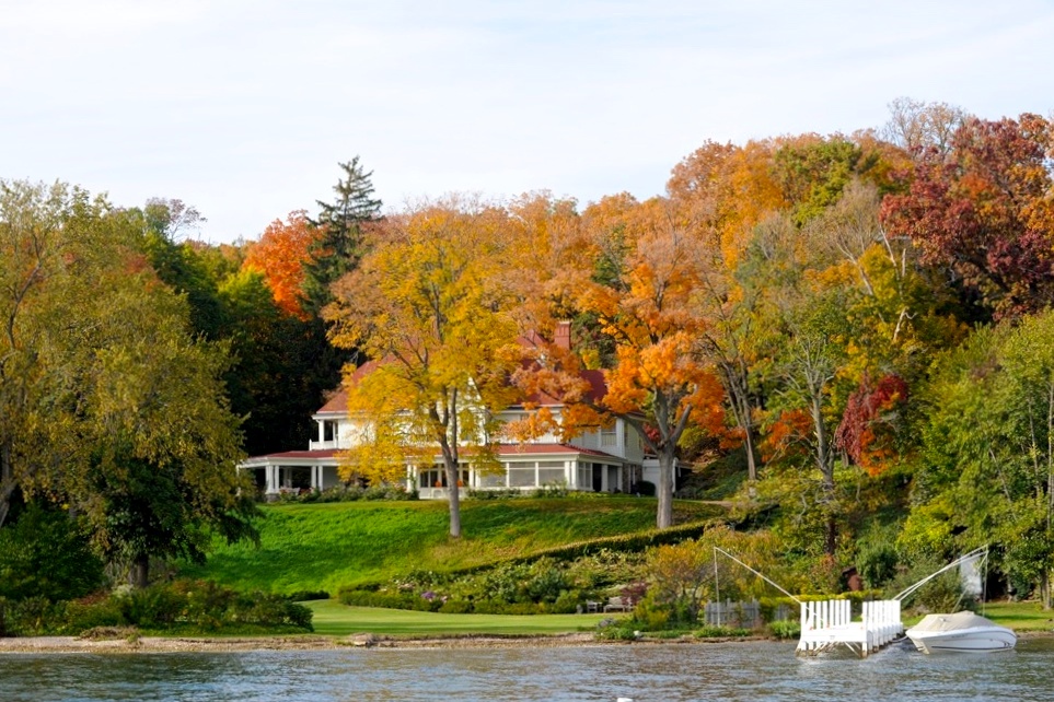 Boat Tour Lake Geneva